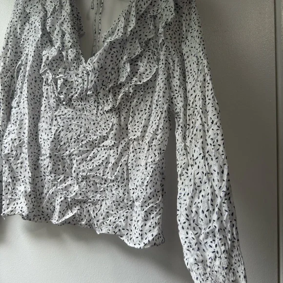 Anthropologie Hutch White Blue Open Back Smoke Ruffled Blouse - Picture 4 of 11